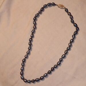 Grey pearl necklace